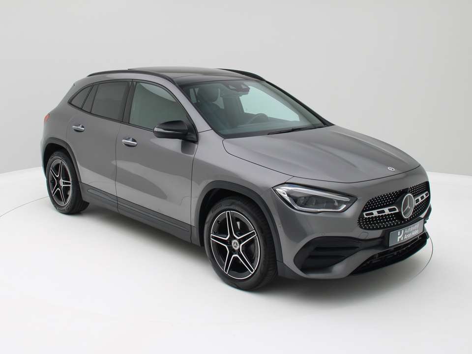 Mercedes-Benz GLA 200 - Imagem 8