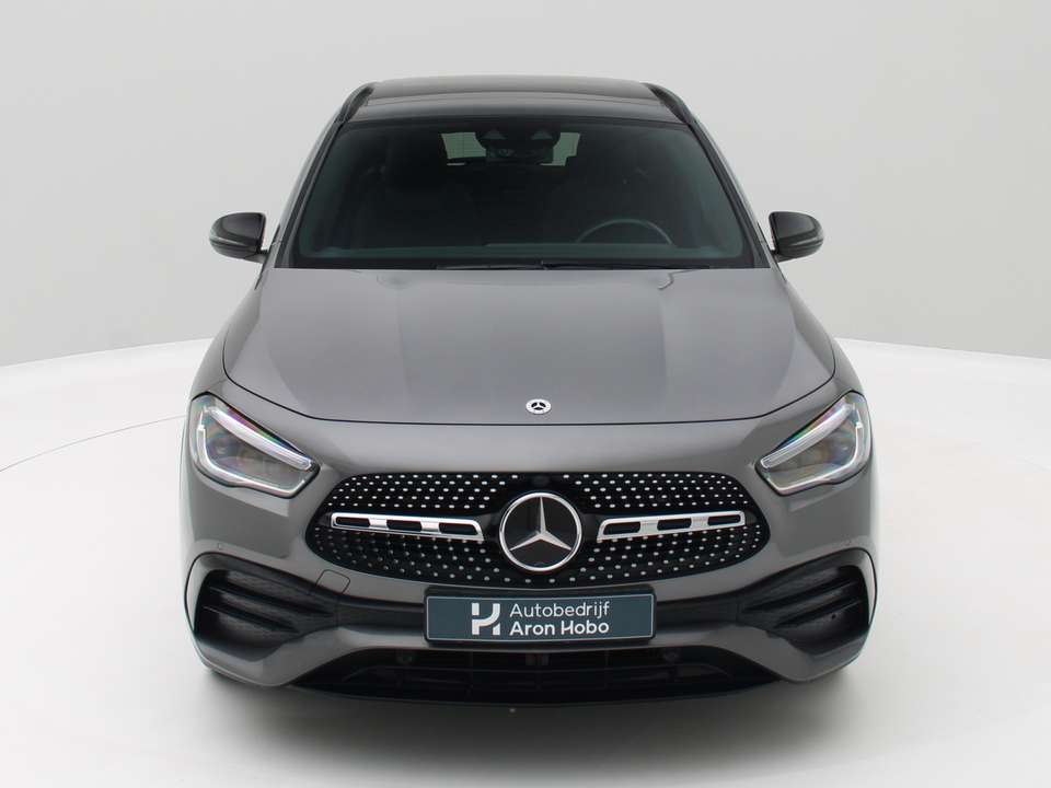 Mercedes-Benz GLA 200 - Imagem 9