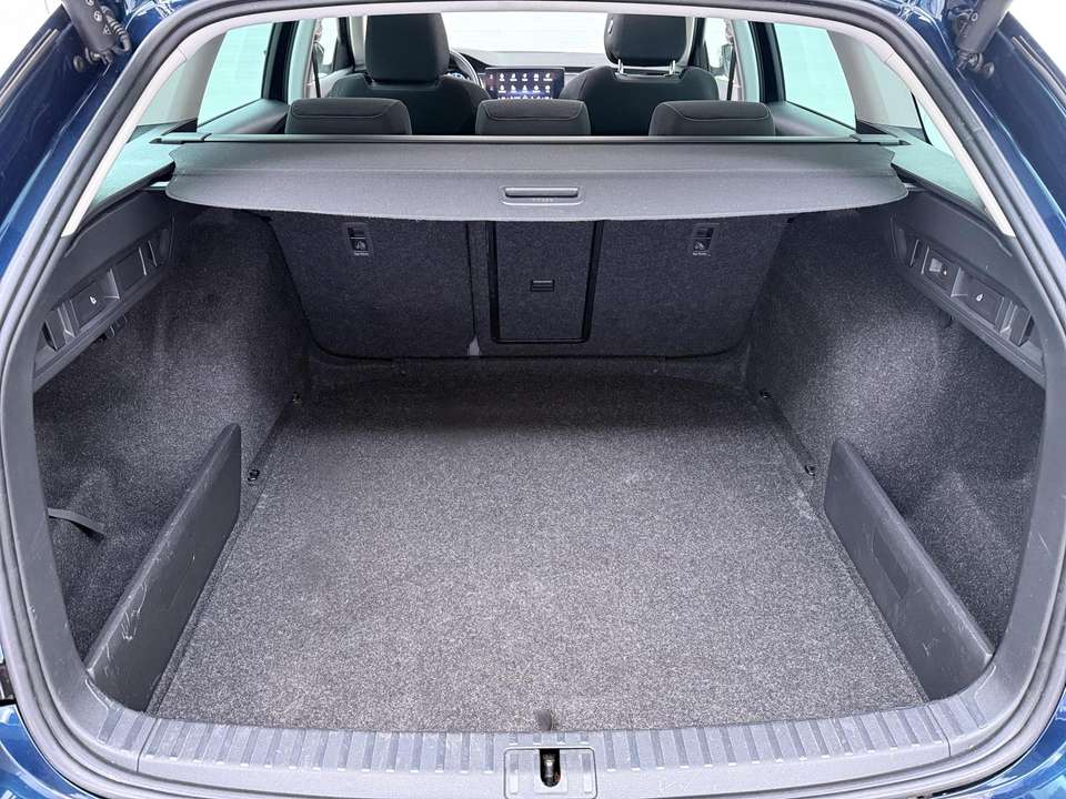 Skoda Octavia - Imagem 8