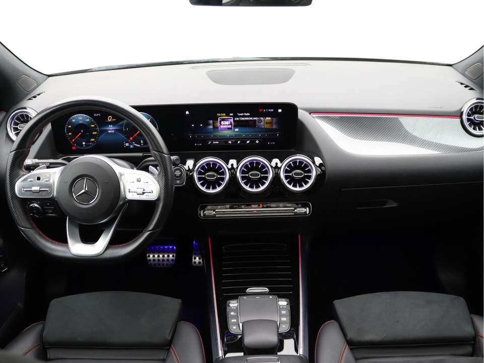 Mercedes-Benz GLA 200 - Imagem 14