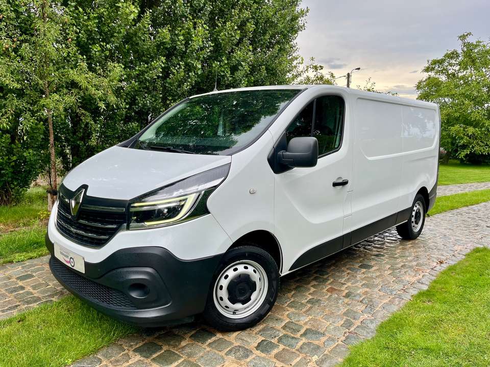 Renault Trafic - Imagem 1