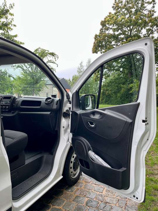 Renault Trafic - Imagem 10