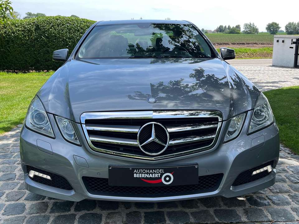 Mercedes-Benz E 200 - Imagem 3