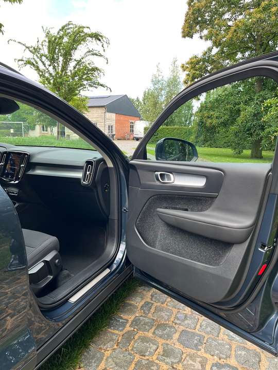 Volvo XC40 - Imagem 11