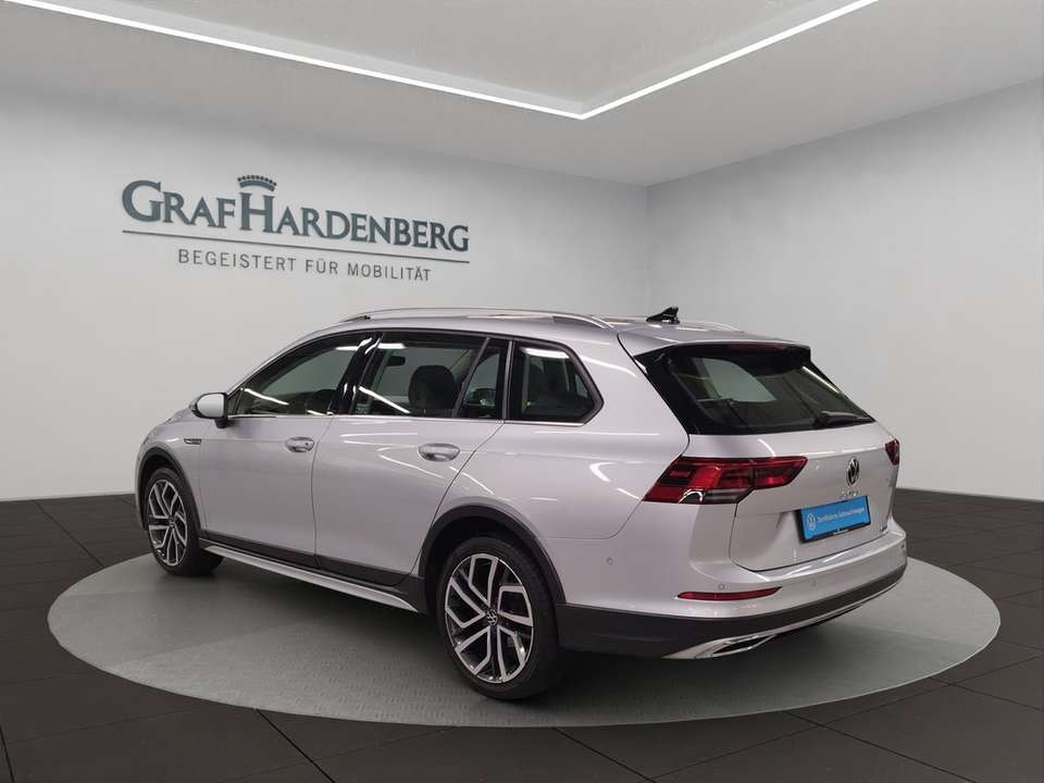Volkswagen Golf - Imagem 4