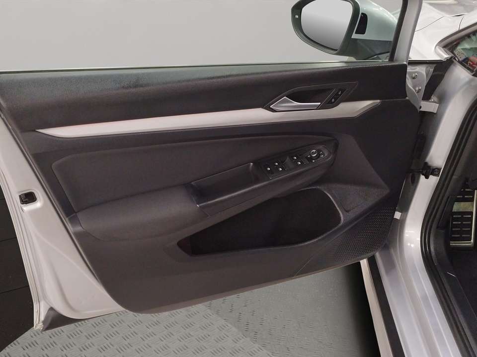 Volkswagen Golf - Imagem 10