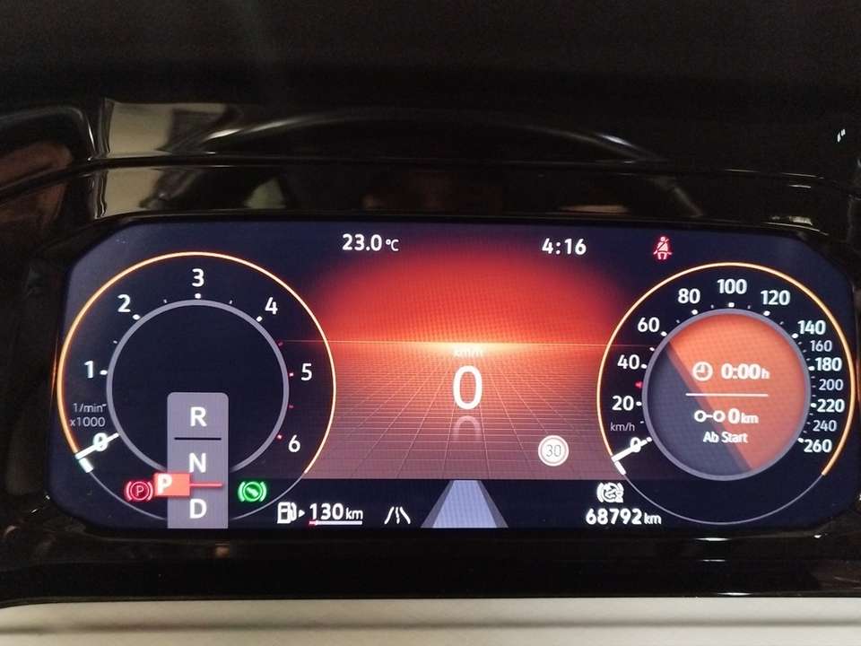 Volkswagen Golf - Imagem 13