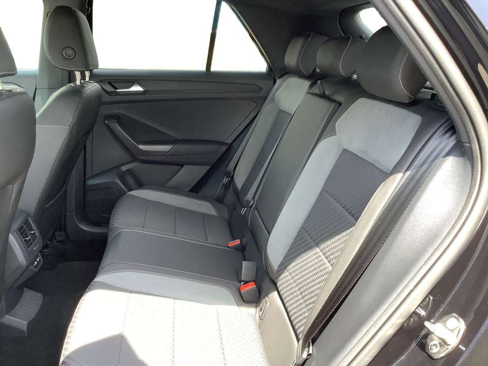Volkswagen T-Roc - Imagem 9