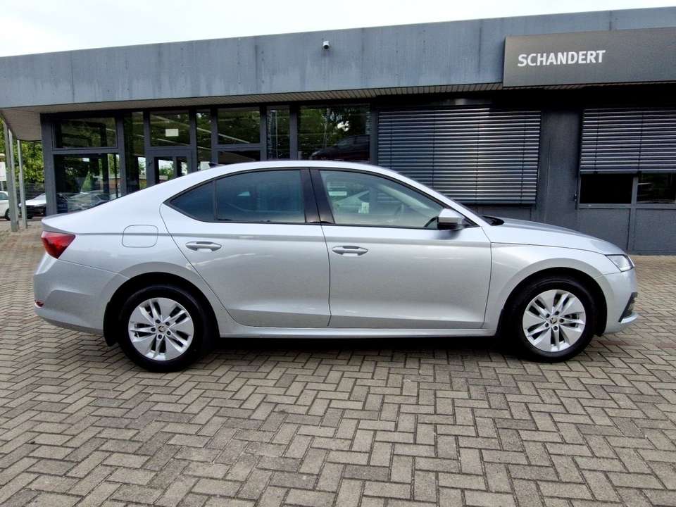 Skoda Octavia - Imagem 6