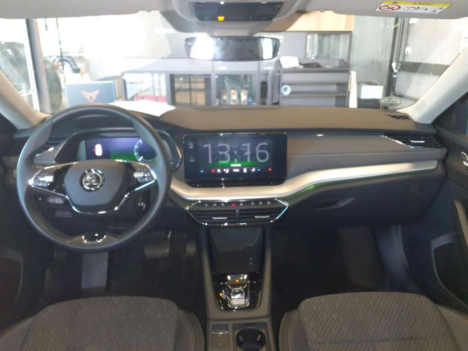 Skoda Octavia - Imagem 3