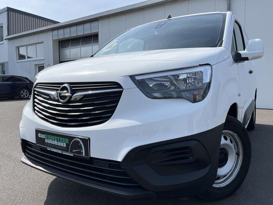 Opel Combo - Imagem 1