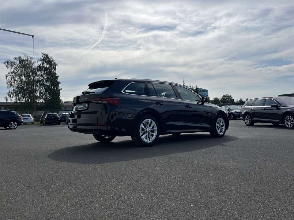 Skoda Octavia - Imagem 6