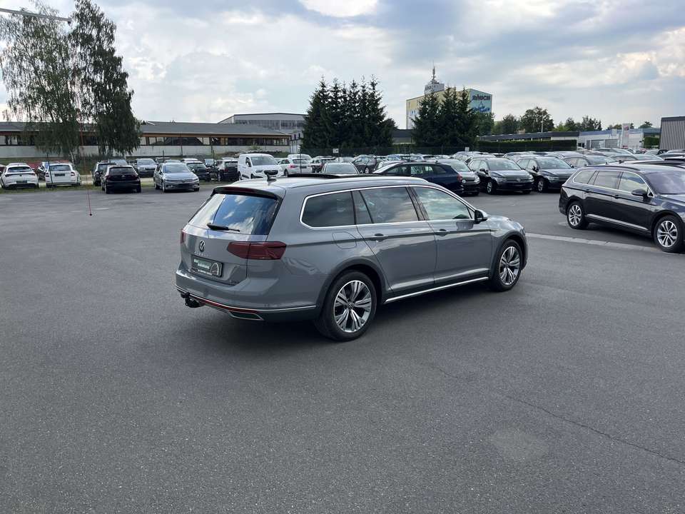 Volkswagen Passat Alltrack - Imagem 7