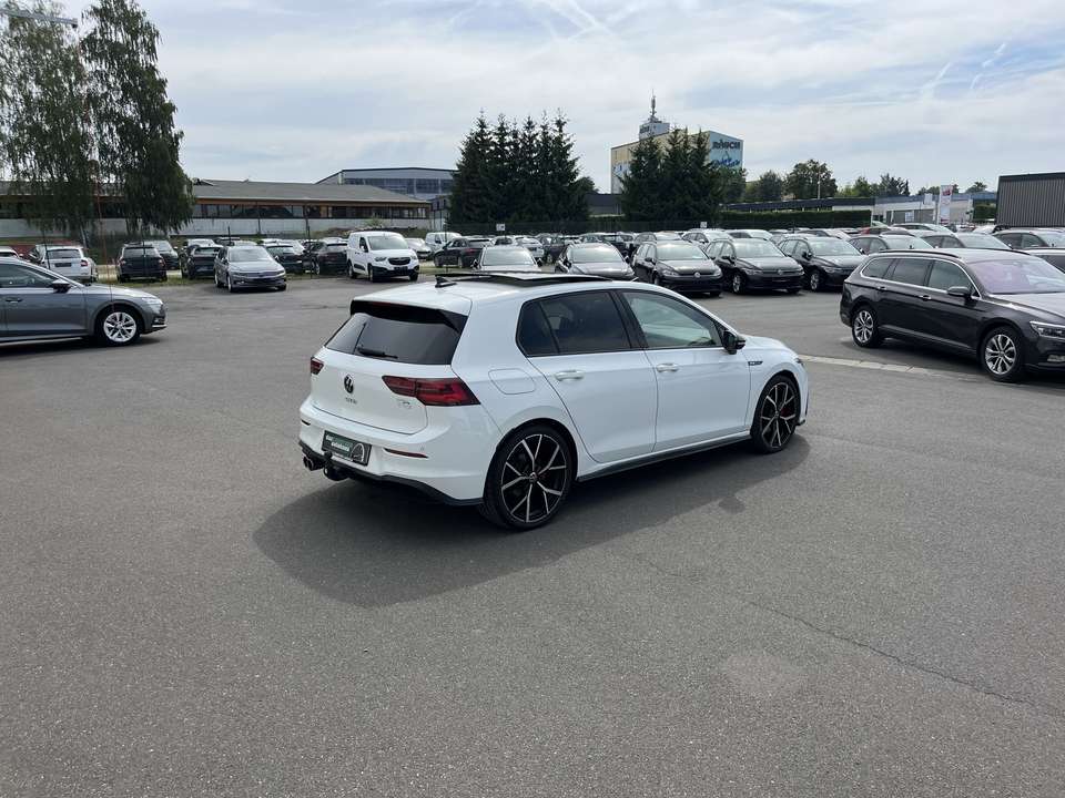 Volkswagen Golf - Imagem 7