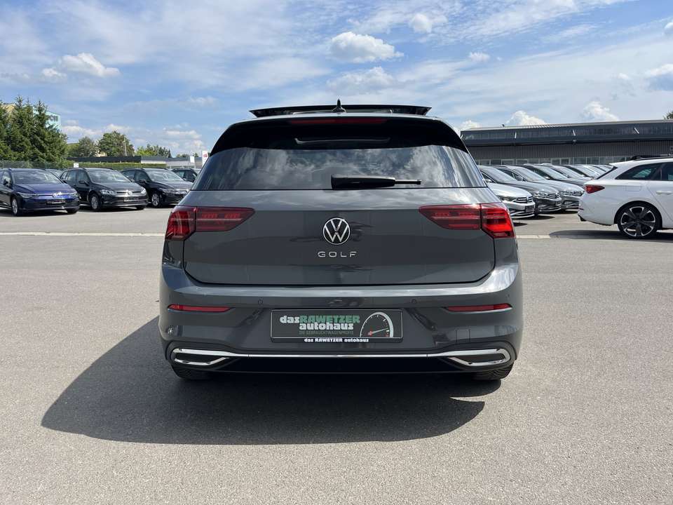 Volkswagen Golf - Imagem 8