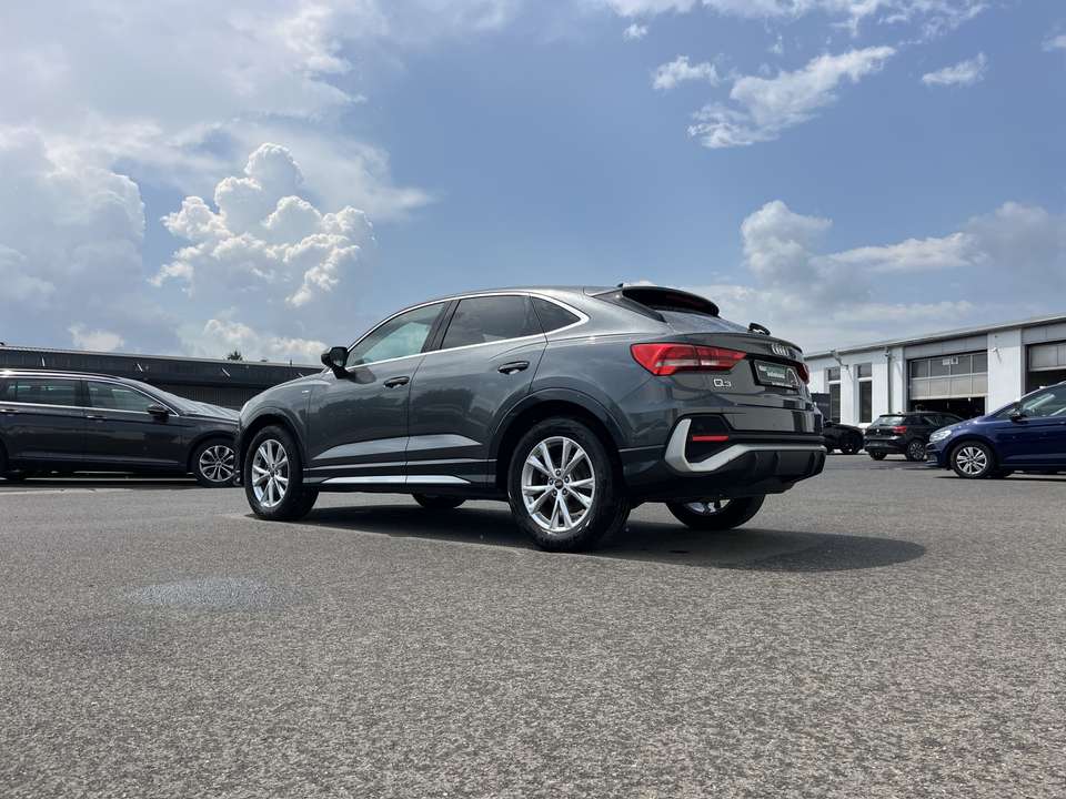 Audi Q3 - Imagem 9