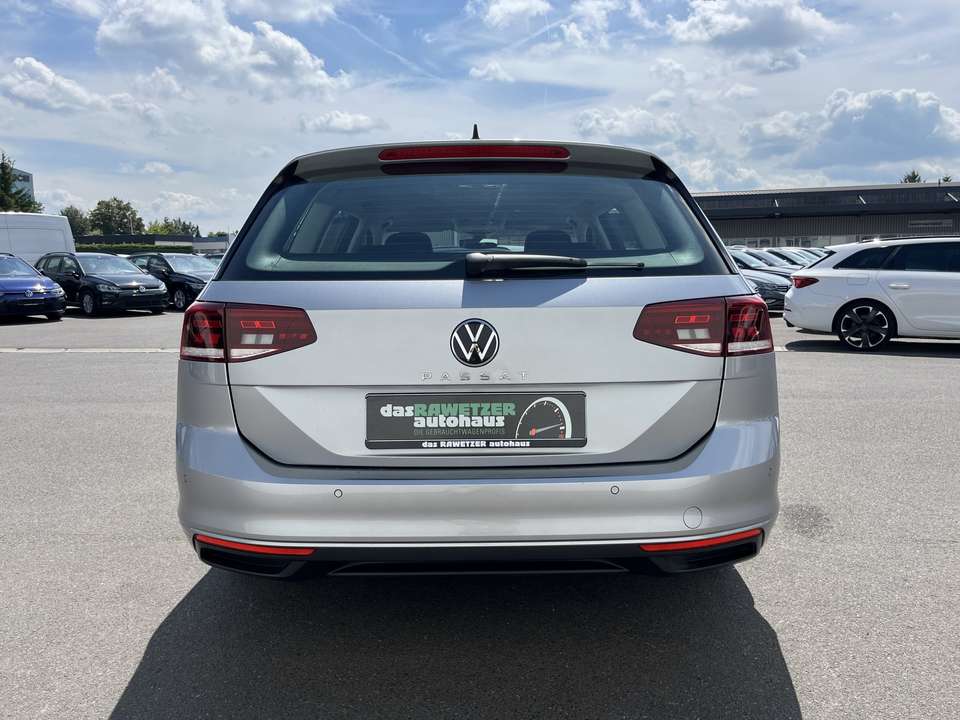 Volkswagen Passat Variant - Imagem 8