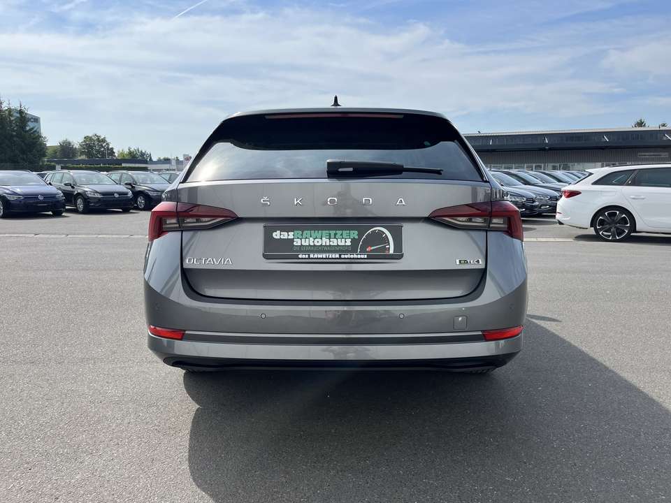 Skoda Octavia - Imagem 8