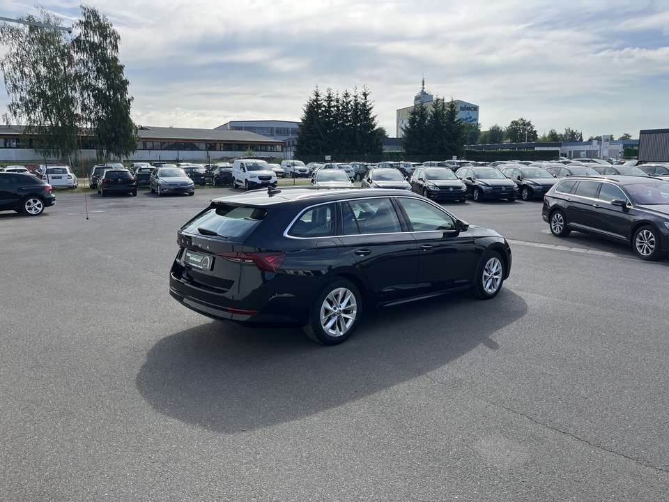 Skoda Octavia - Imagem 7