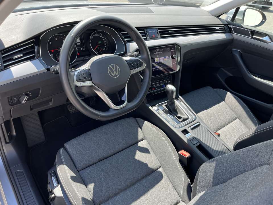 Volkswagen Passat Variant - Imagem 11