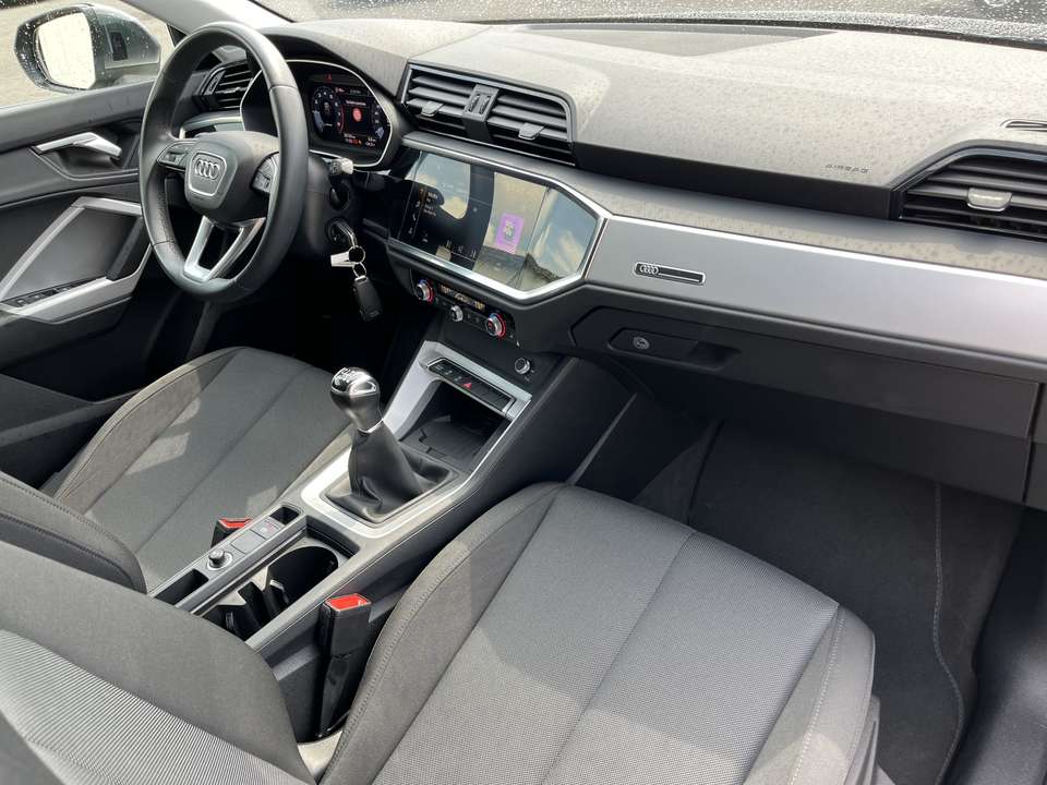 Audi Q3 - Imagem 13