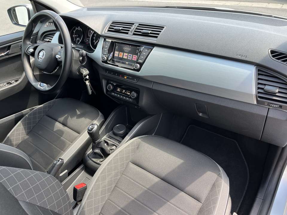 Skoda Fabia - Imagem 13