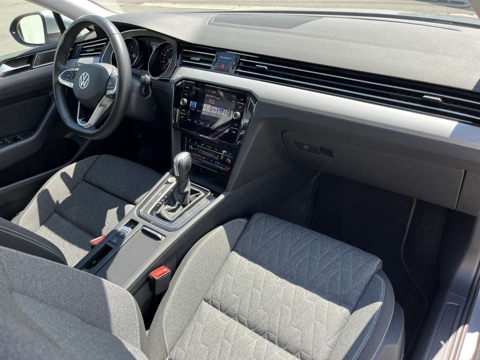 Volkswagen Passat Variant - Imagem 13