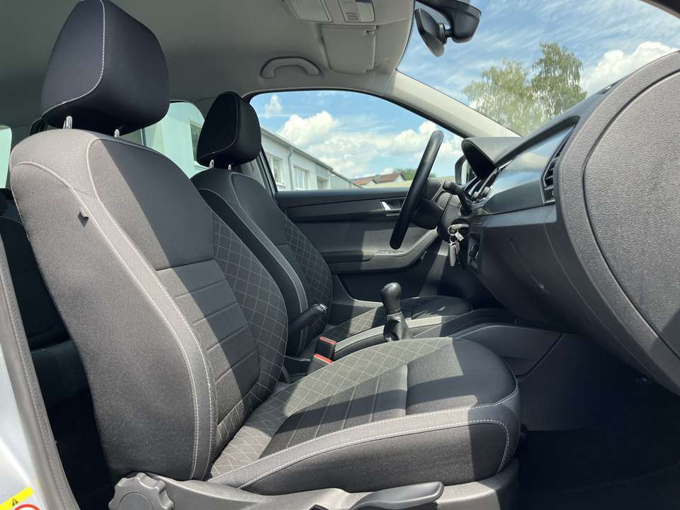 Skoda Fabia - Imagem 14