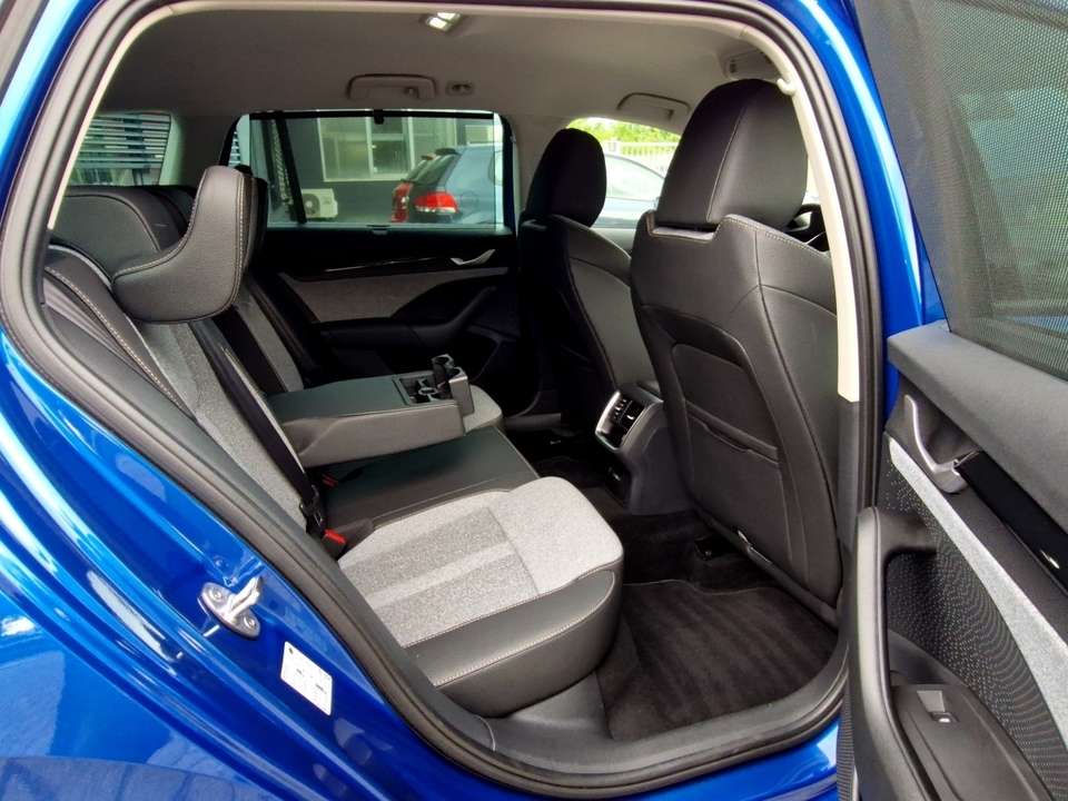 Skoda Octavia - Imagem 9