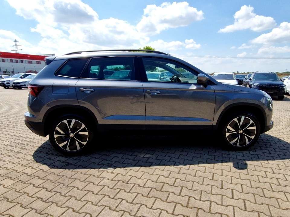 Skoda Karoq - Imagem 6