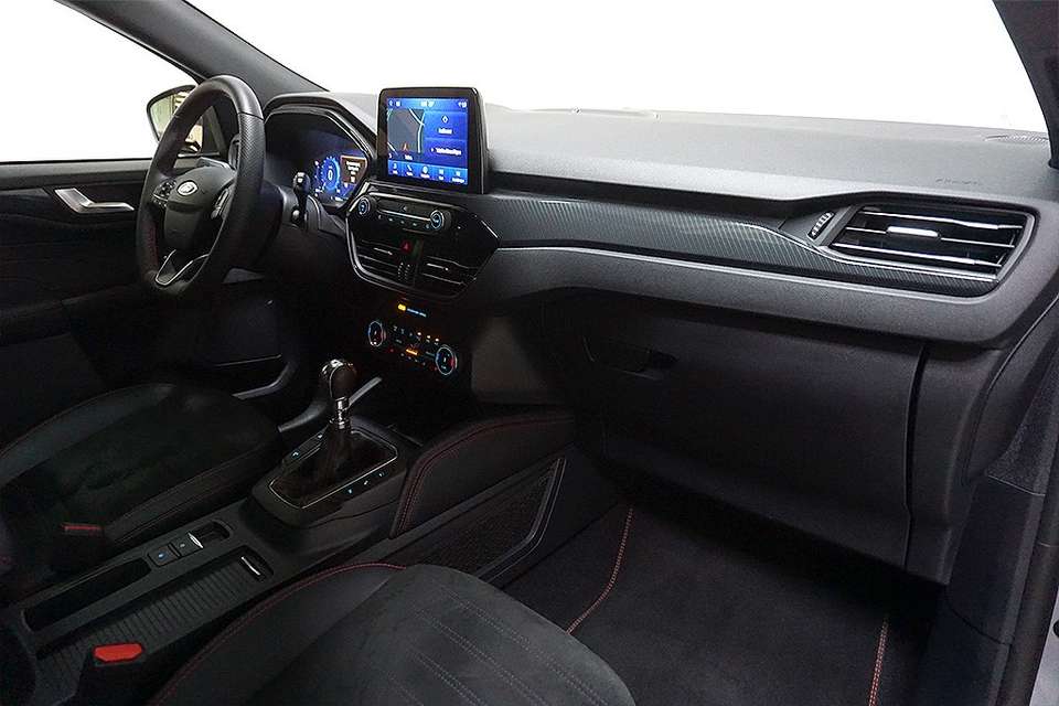 Ford Kuga - Imagem 12