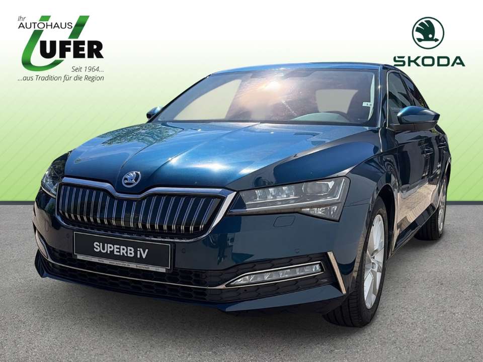 Skoda Superb - Imagem 1