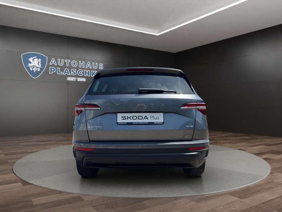 Skoda Karoq - Imagem 6