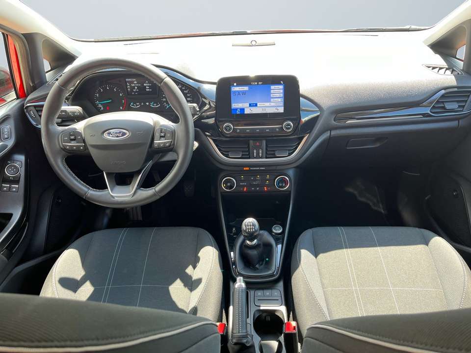 Ford Fiesta - Imagem 8