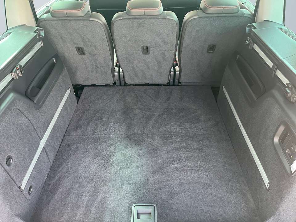 SEAT Alhambra - Imagem 14