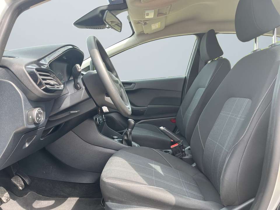 Ford Fiesta - Imagem 7