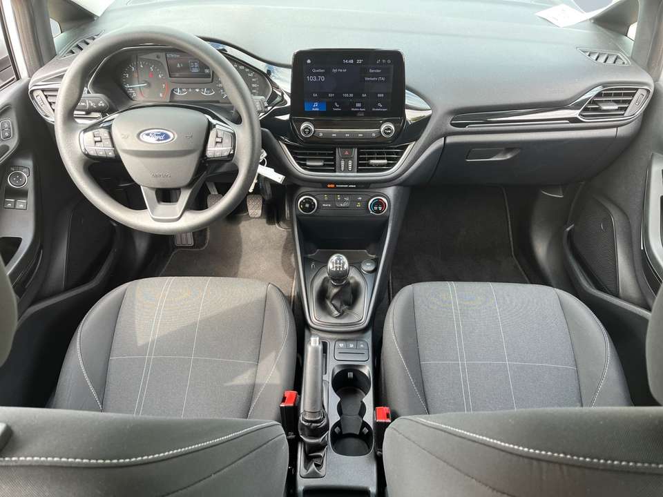 Ford Fiesta - Imagem 8