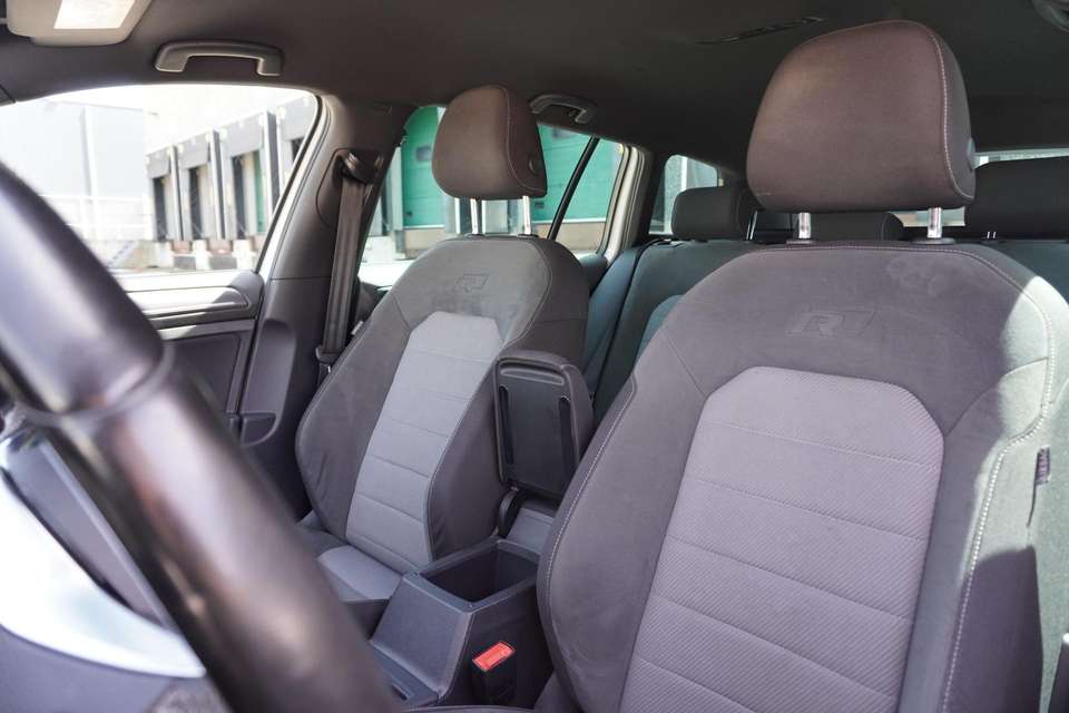 Volkswagen Golf Variant - Imagem 4