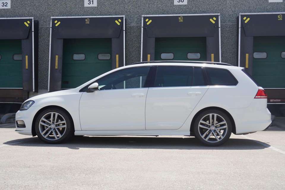 Volkswagen Golf Variant - Imagem 13