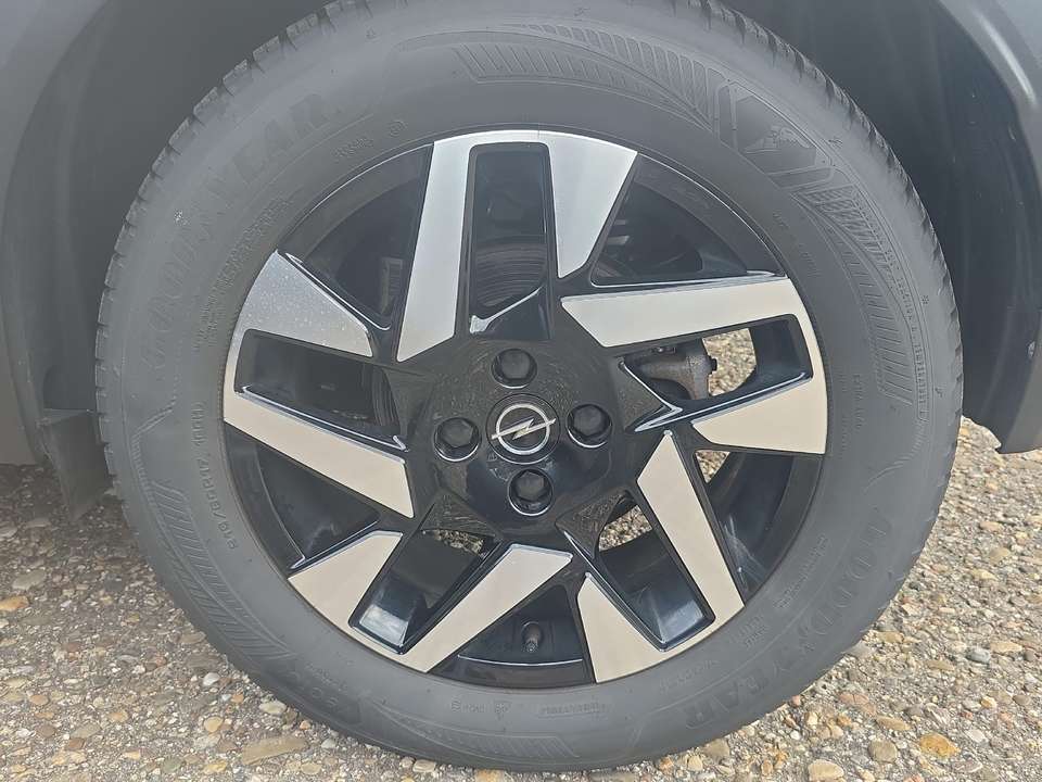 Opel Mokka-E - Imagem 17
