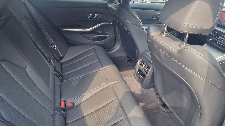 BMW 318 - Imagem 10