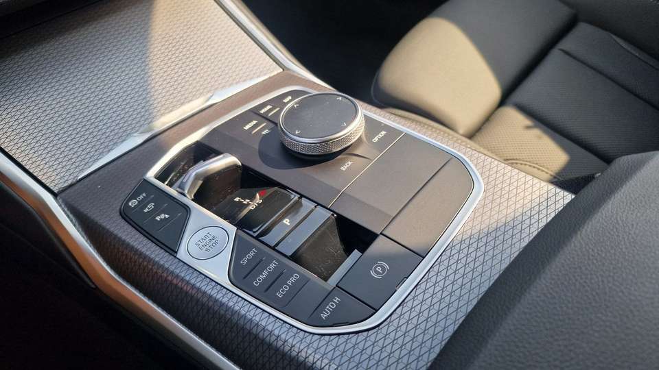 BMW 318 - Imagem 14