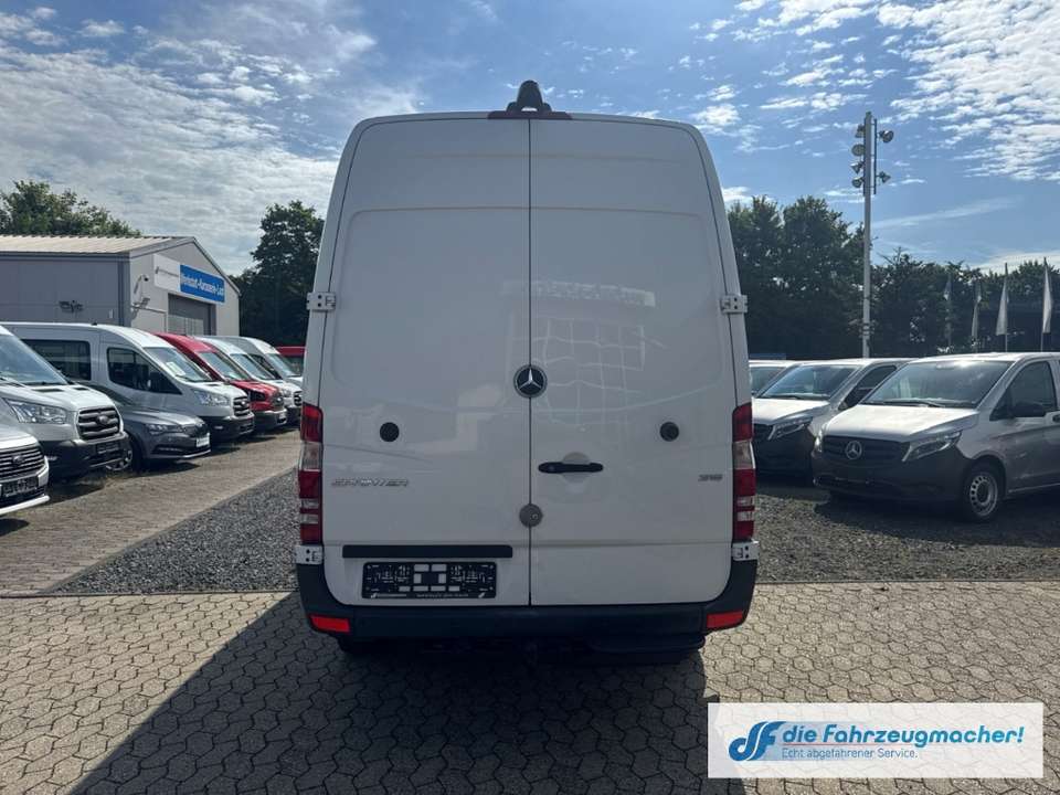 Mercedes-Benz Sprinter - Imagem 4
