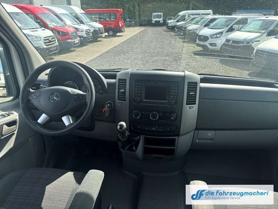 Mercedes-Benz Sprinter - Imagem 13