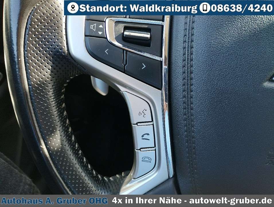 Mitsubishi Outlander - Imagem 11