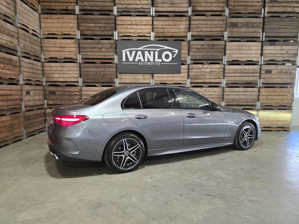 Mercedes-Benz C 300 - Imagem 3
