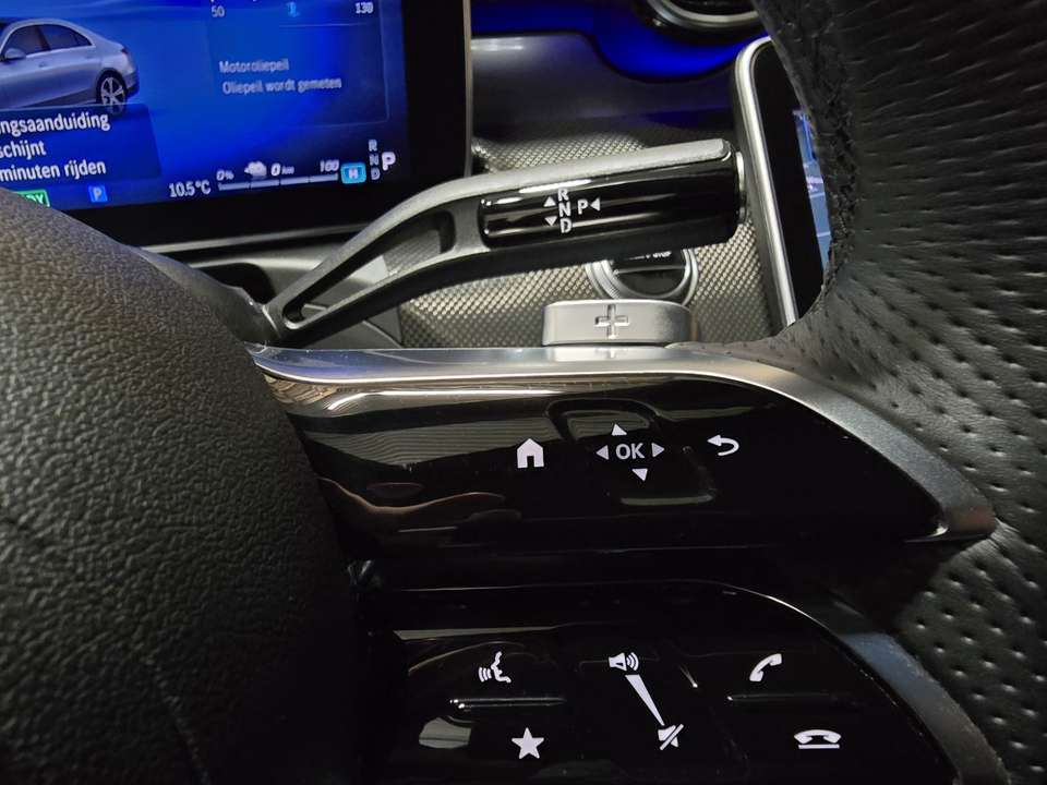 Mercedes-Benz C 300 - Imagem 12