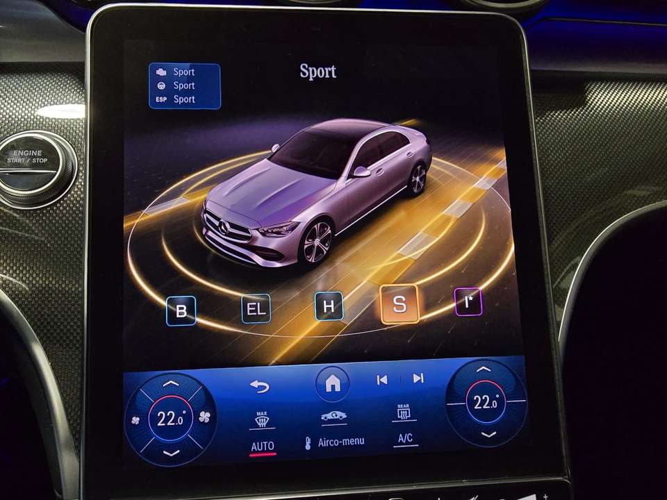 Mercedes-Benz C 300 - Imagem 15