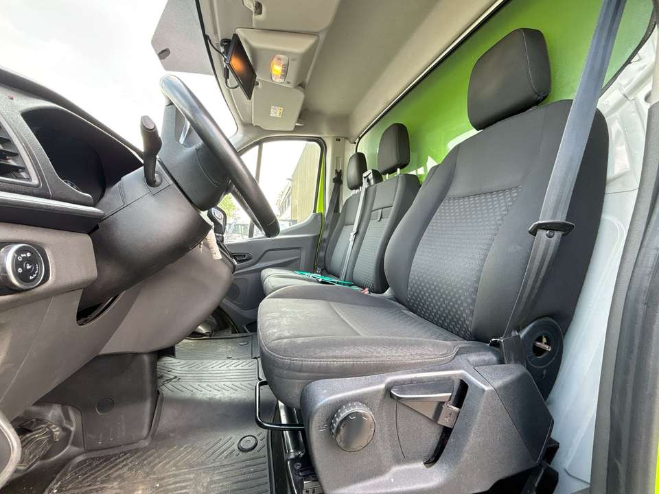 Ford Transit - Imagem 4
