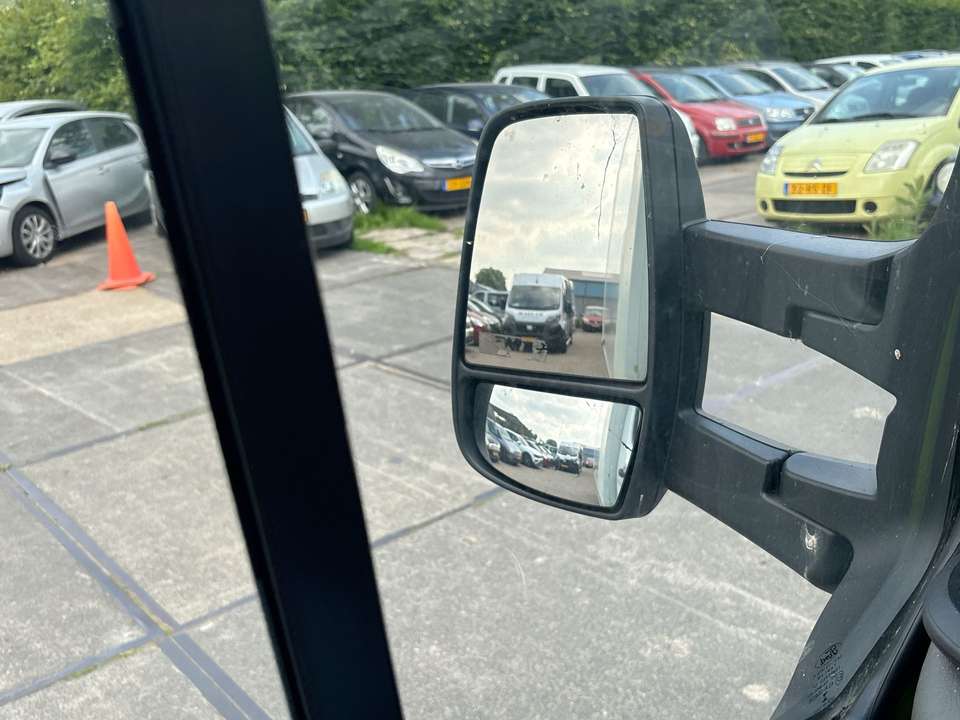 Ford Transit - Imagem 16